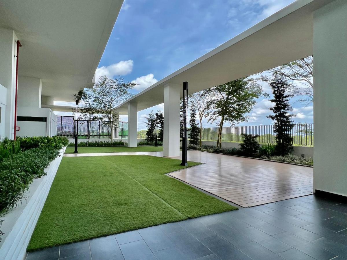 Royale Cottage Midvalley Netflix Pools 4 Pax 新山 外观 照片